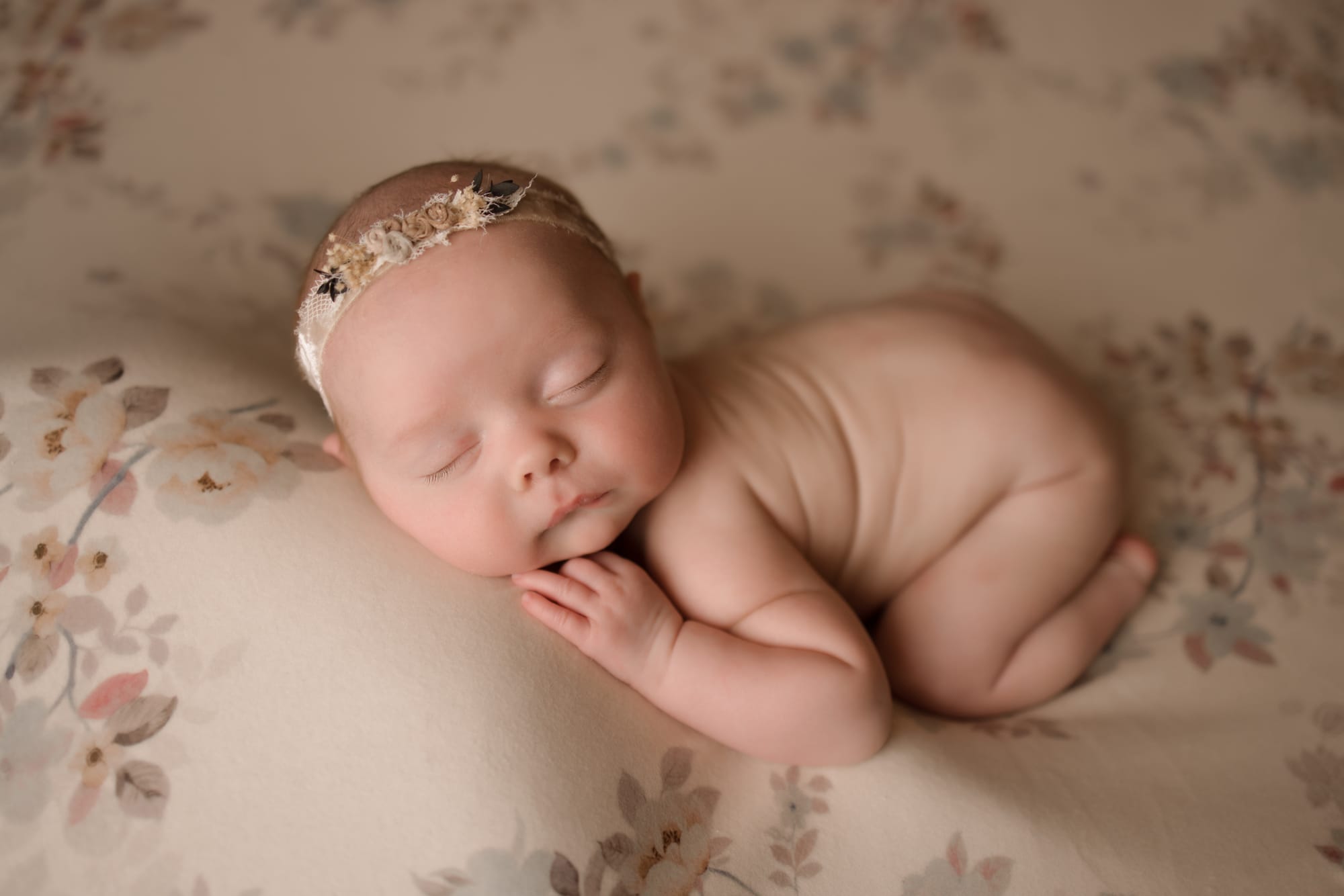 Behind the Lens: Katie’s Quiet Vision – Capturing the Essence of Newborn Triplets